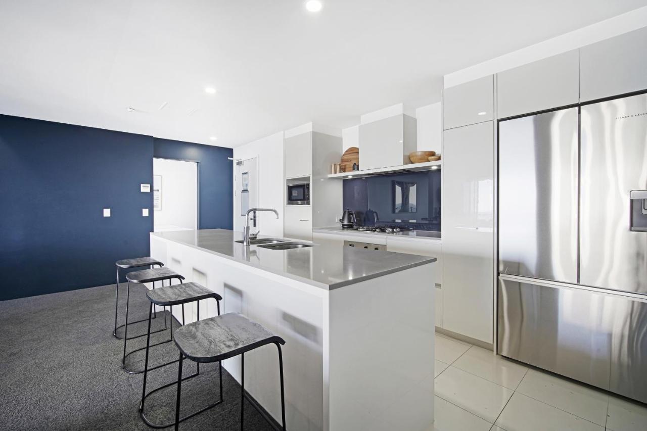 Circle On Cavill Sub Penthouse W/ 4 Bedrooms 골드코스트 외부 사진