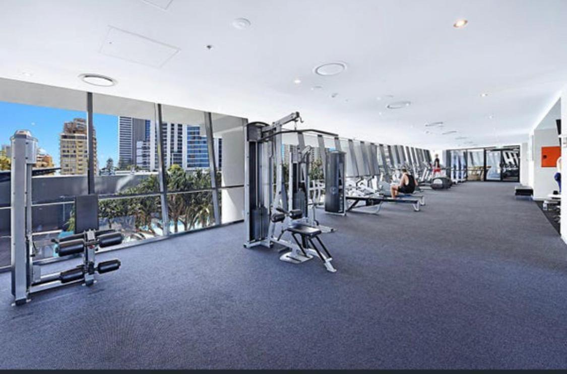 Circle On Cavill Sub Penthouse W/ 4 Bedrooms 골드코스트 외부 사진